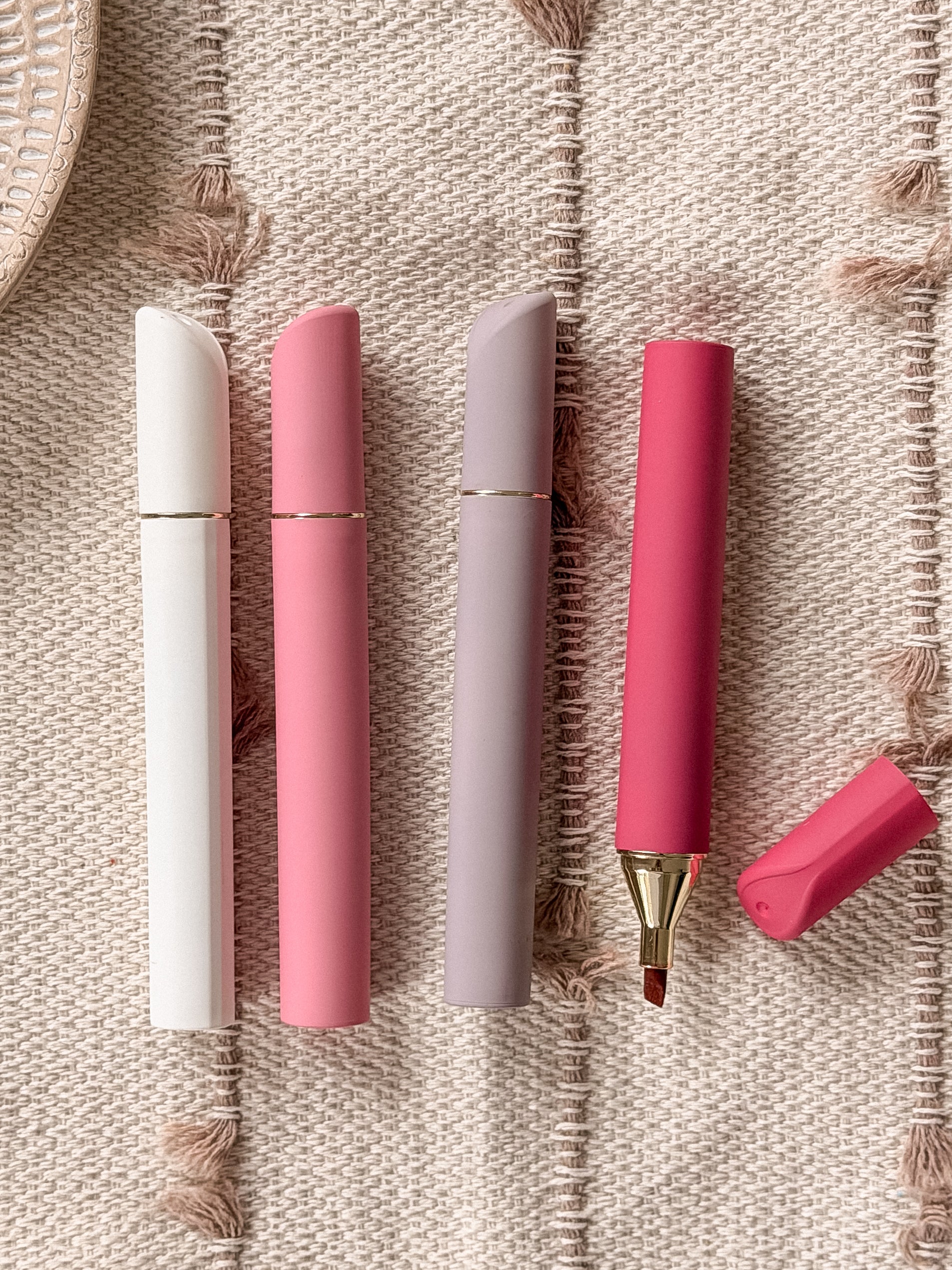 Pink Highlighter- 4 Pack